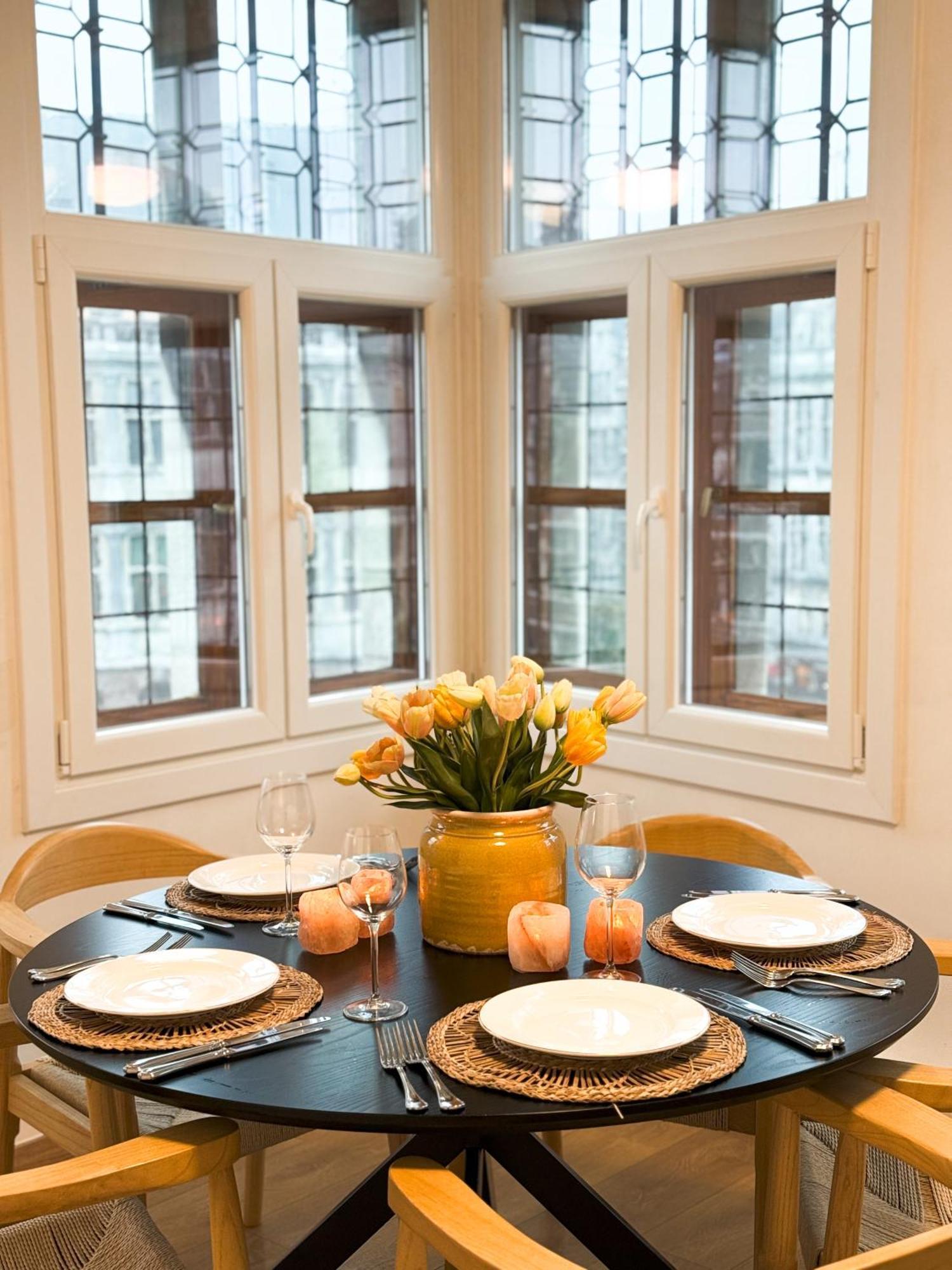 Le Faubourg Suites Anvers Extérieur photo